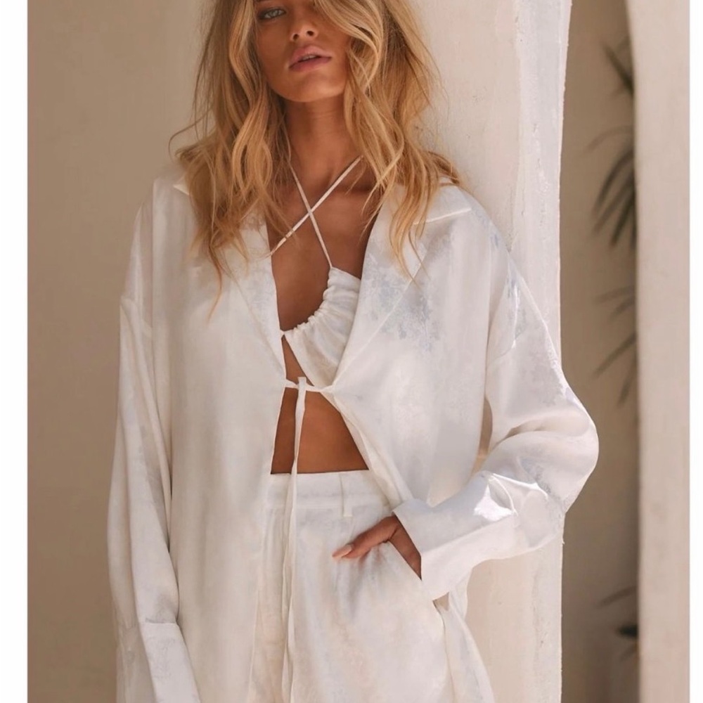 12th Tribe White Floral Blouse